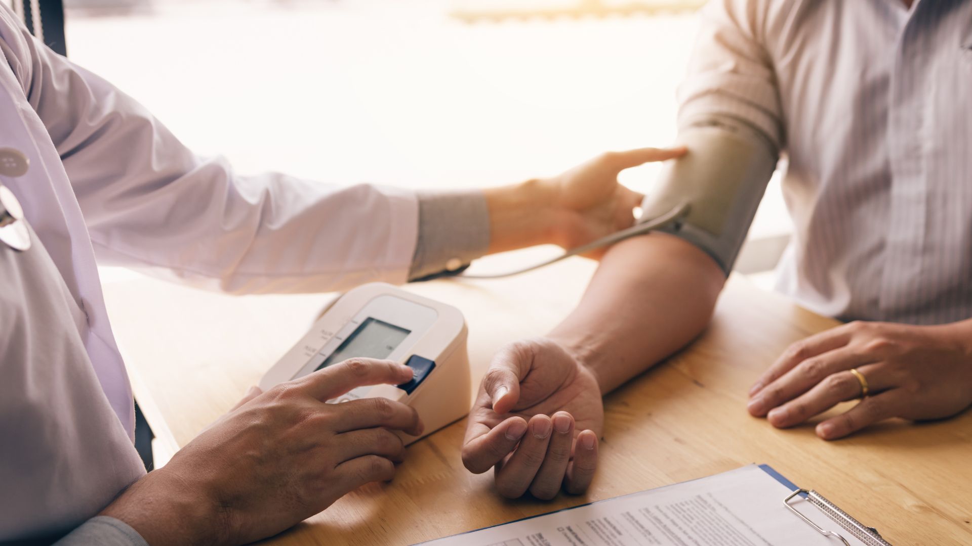 How Hypertension Increases the Risk of Injury and Delays Recovery?